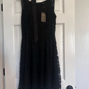 Chic Black Lace Mini Dress